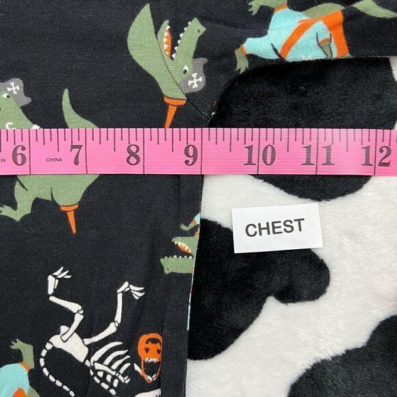 Carter's Halloween PJ Bundle 12 months | 4 (1 NWT) - Picture 9 of 16